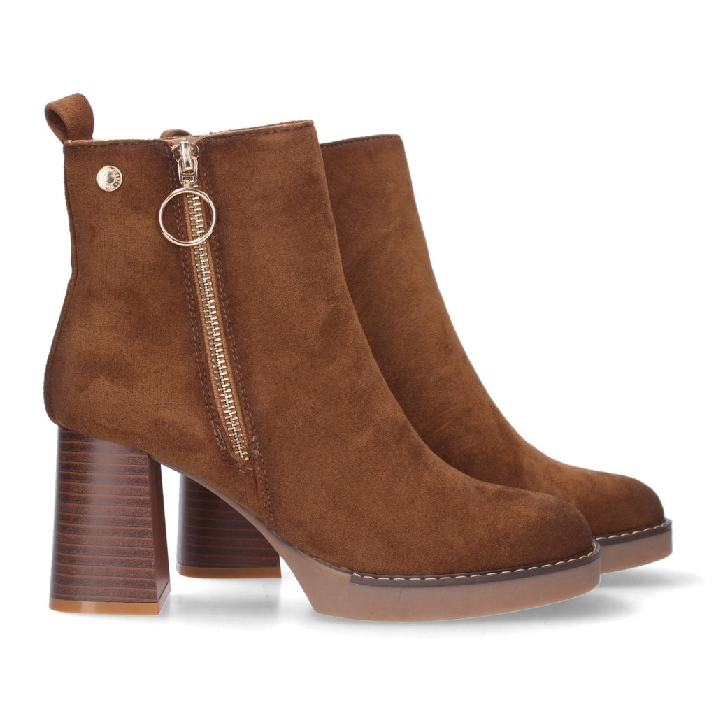 VR3-561-Leather