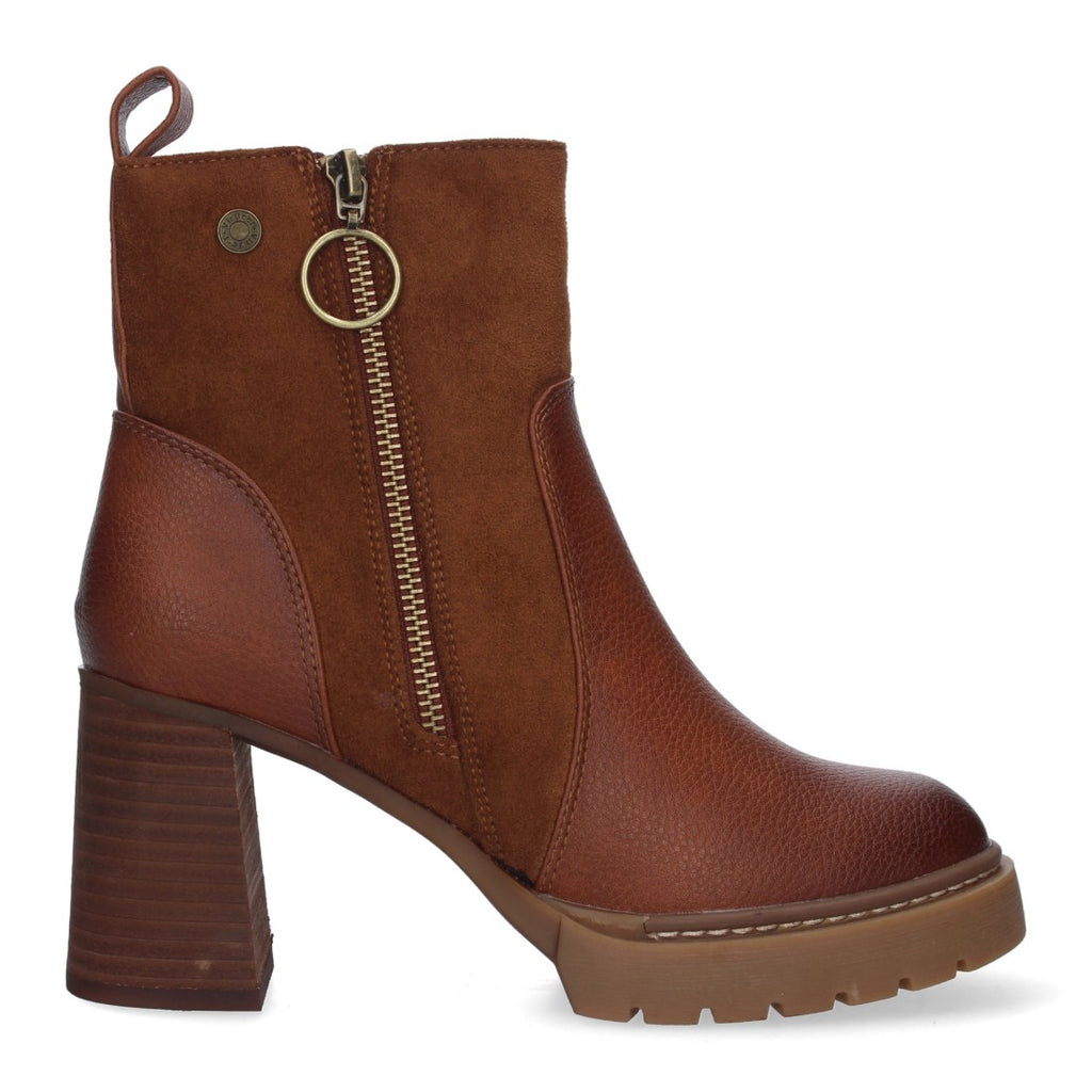 VR3-557-Leather