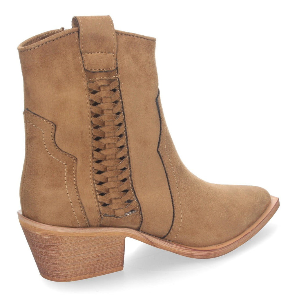 M4015-Camel