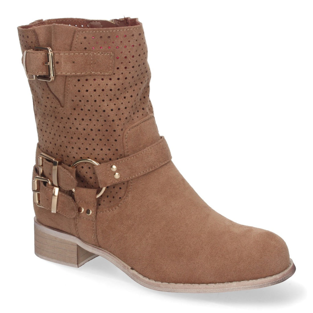 L1002-Camel