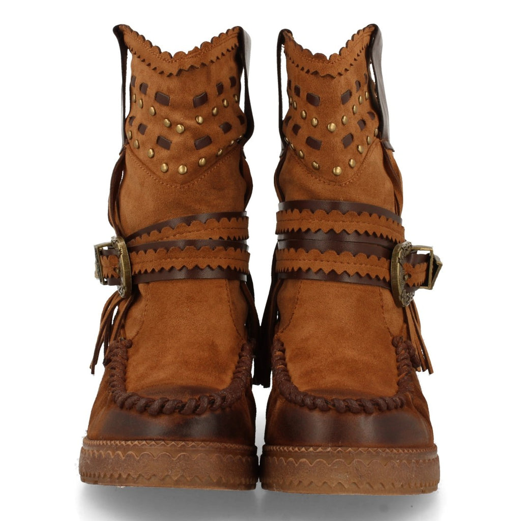 9706-Camel