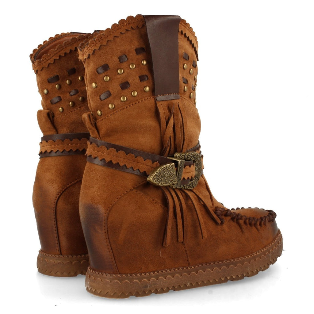 9706-Camel