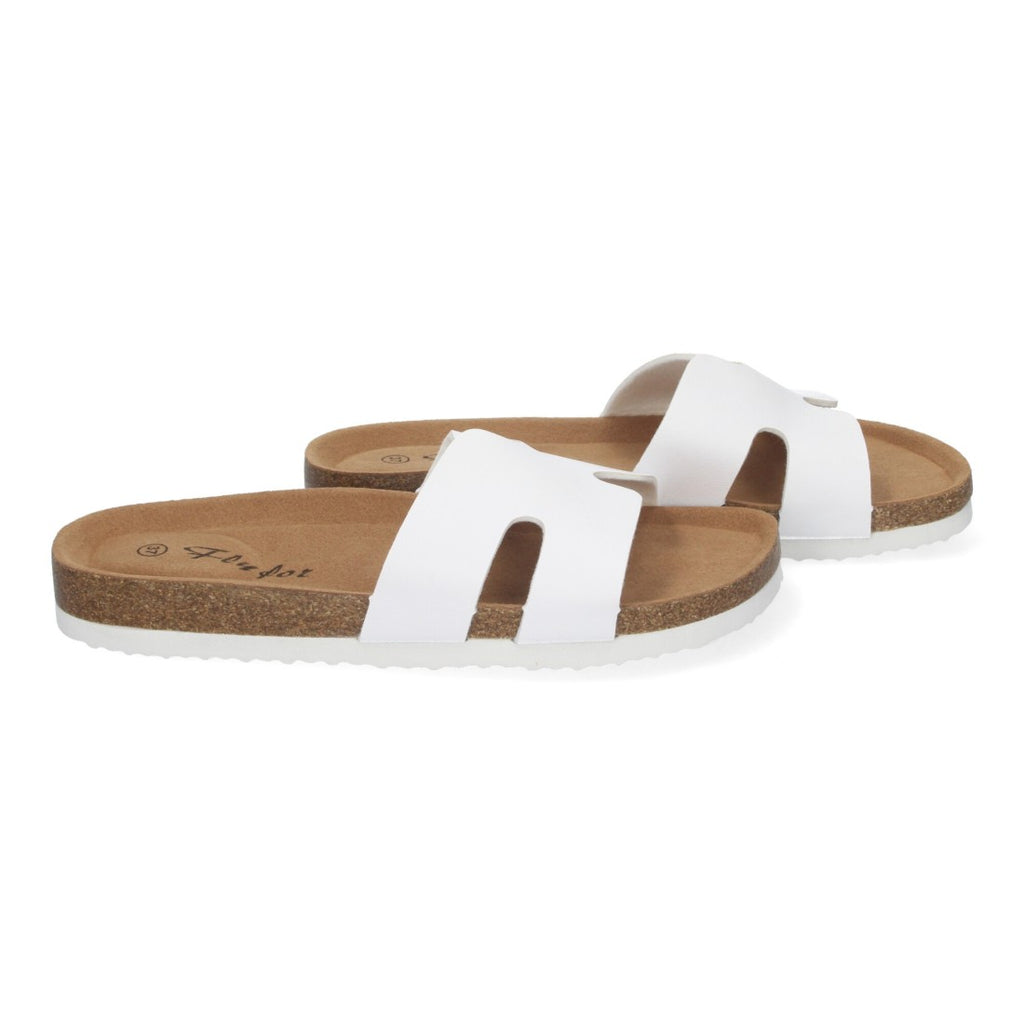 M-235-White