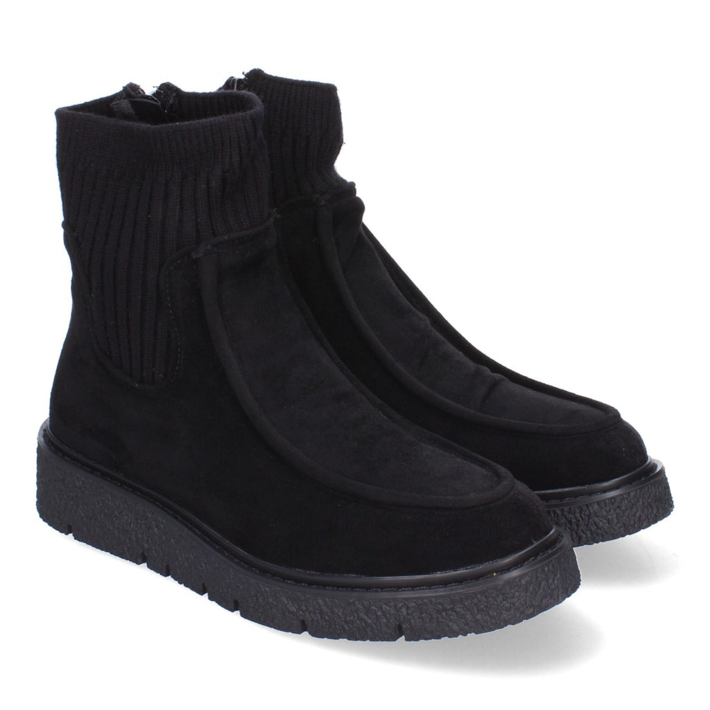 YZ24-018-Black