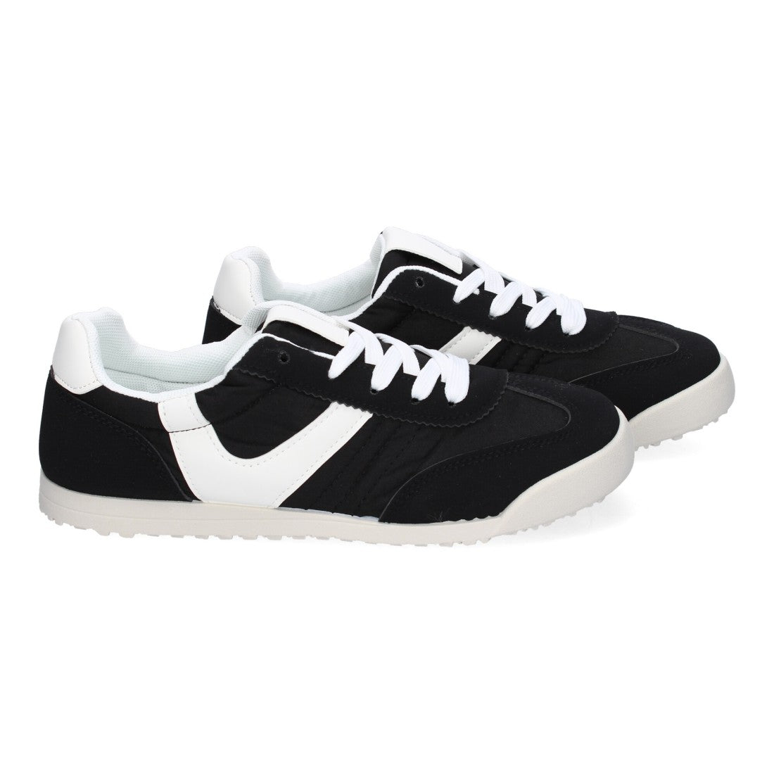 9152-Black