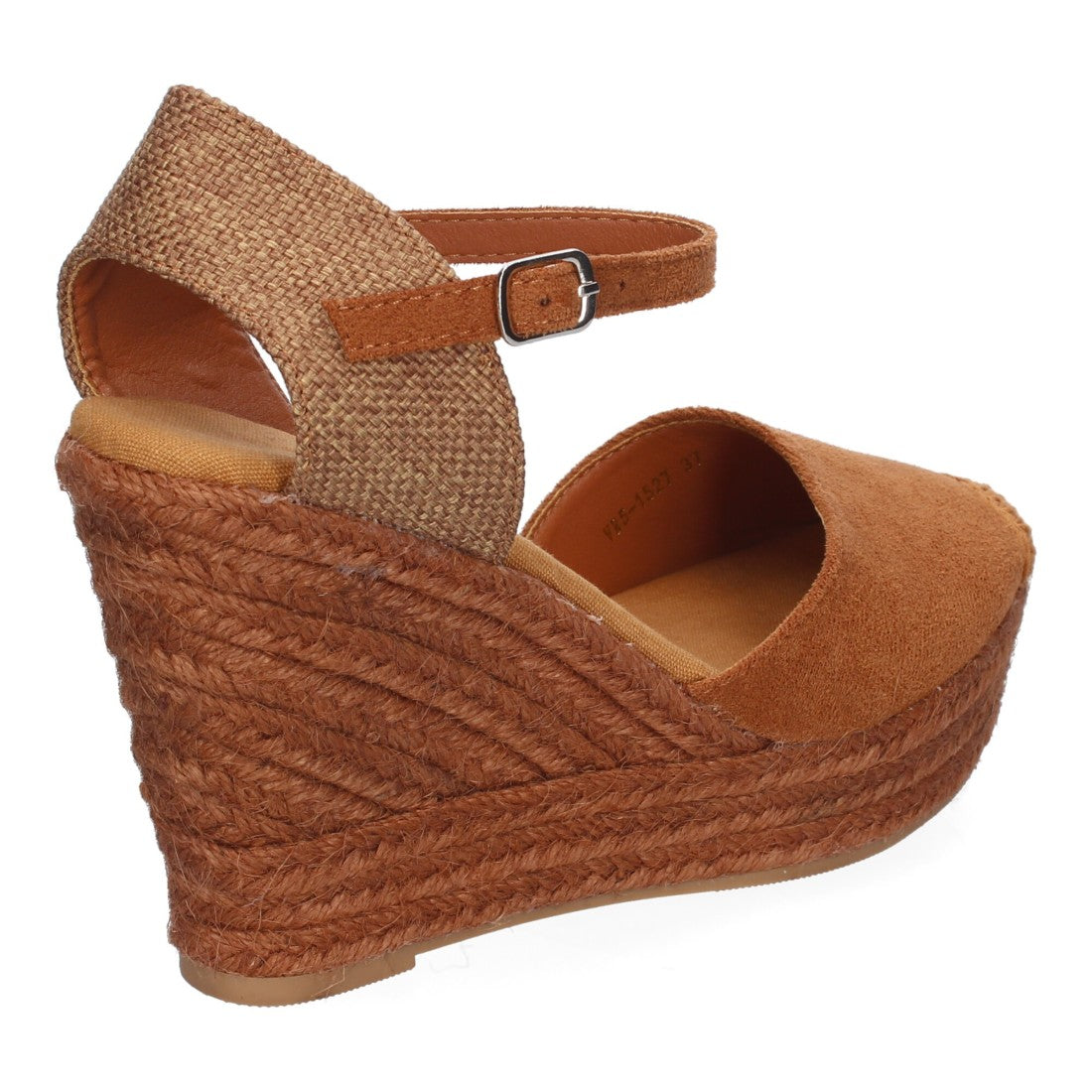 VR5-1527-Camel