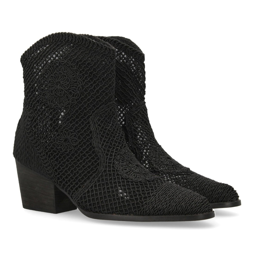 YZ24-105-Black