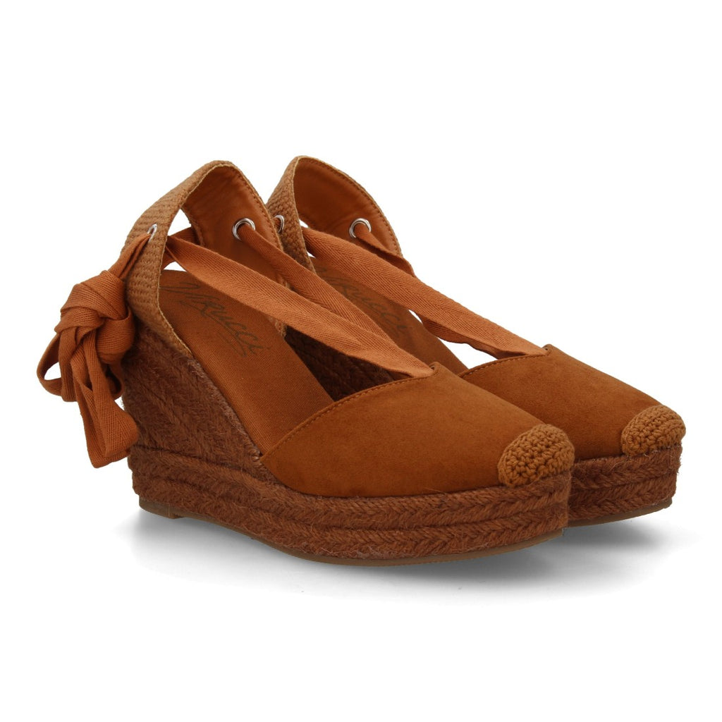 VR6-3110-Camel