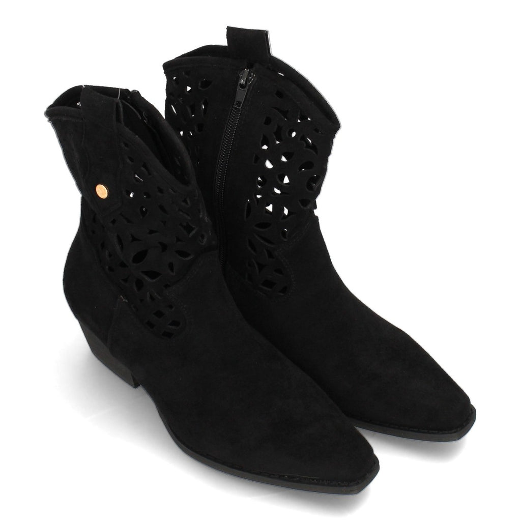 A-5747-Black