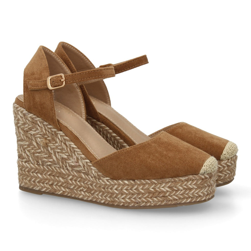 X5-558-Camel