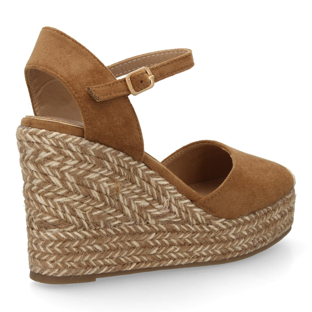 X5-558-Camel