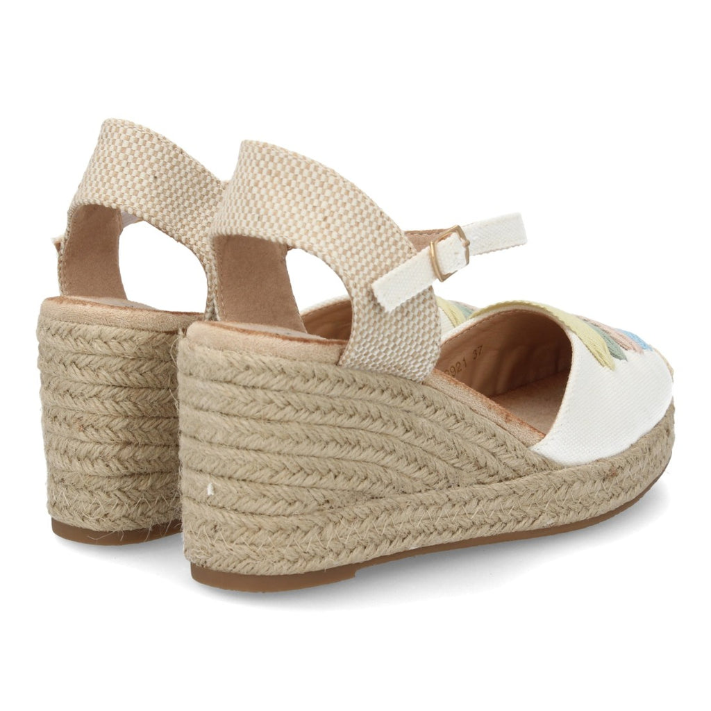 TF2921-White
