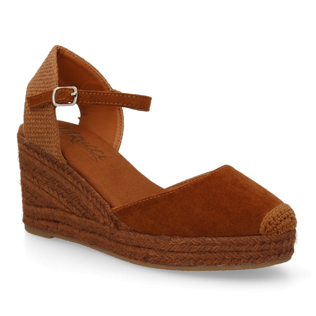 CF-3036-Camel