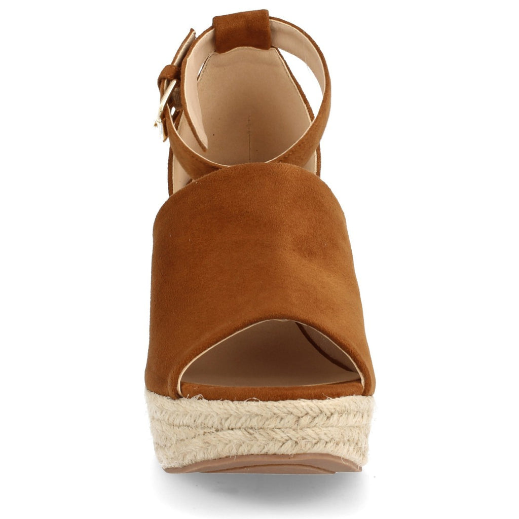 Y5630-Camel