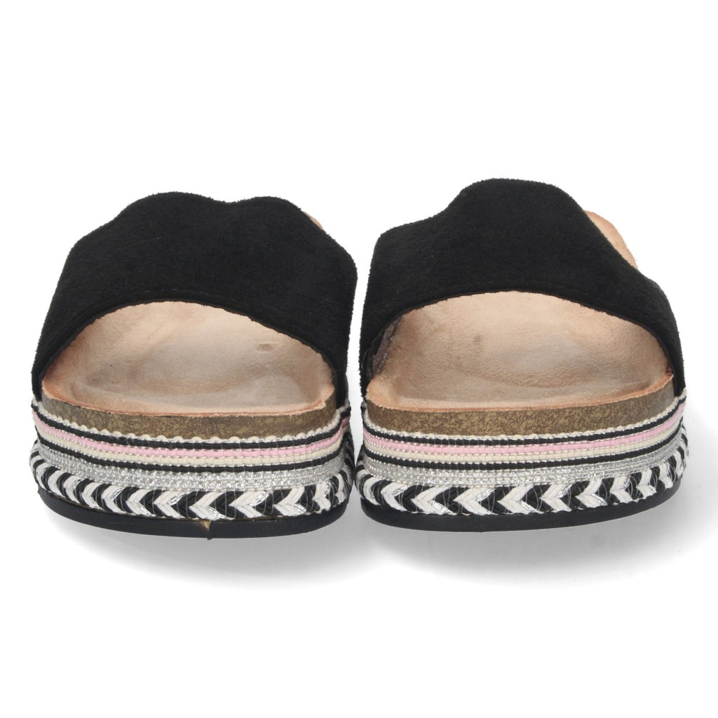 TC-710-Black