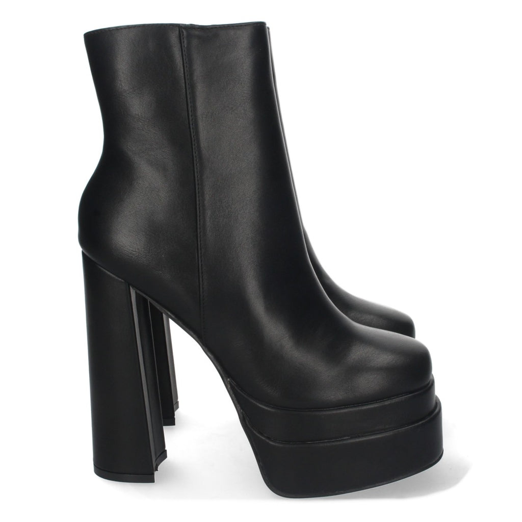 588-26-Black