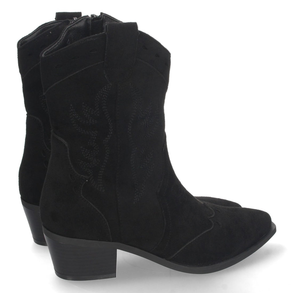 8T4-Black