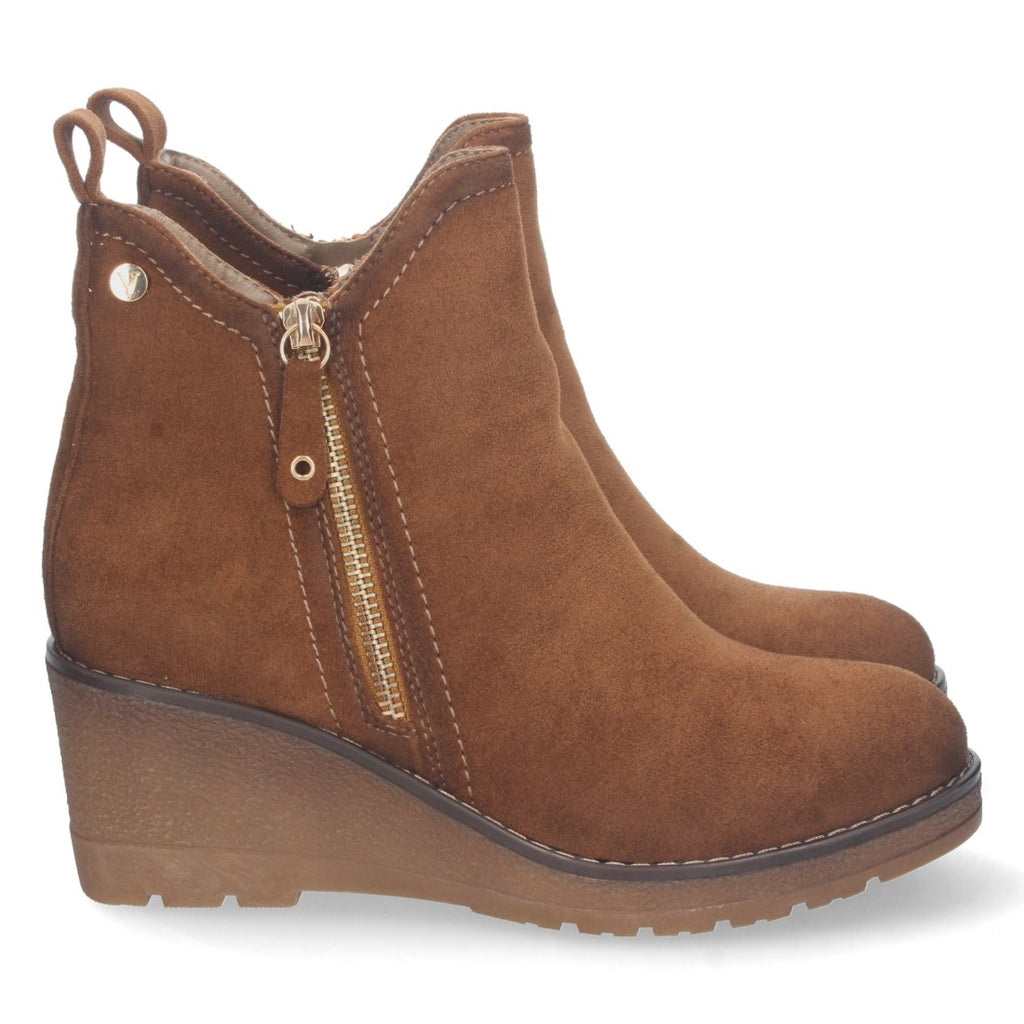 LE2-91-Leather