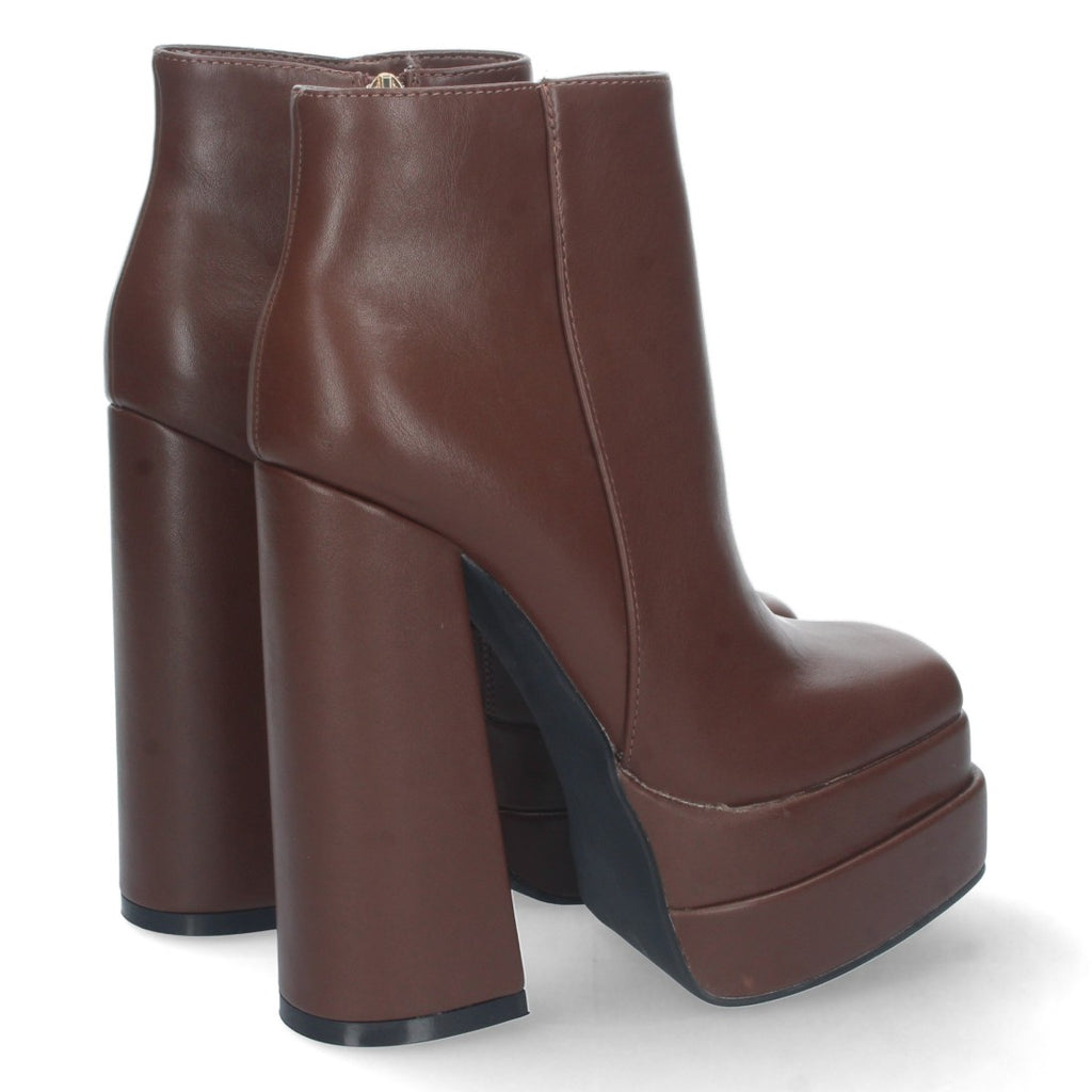 588-26-Brown